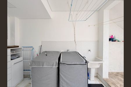 Casa para alugar com 160m², 4 quartos e 2 vagasÁrea de Serviço