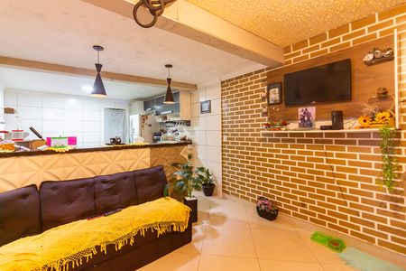 Sala de casa para alugar com 2 quartos, 22m² em Bussocaba, Osasco