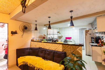 Sala de casa para alugar com 2 quartos, 22m² em Bussocaba, Osasco
