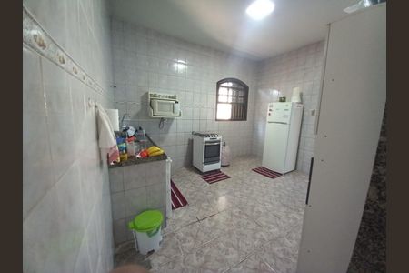 Casa para alugar com 2 quartos, 175m² em Ambaí, Nova Iguaçu