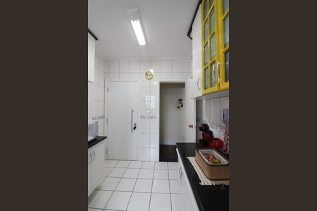 Apartamento à venda com 110m², 3 quartos e 2 vagasCozinha 