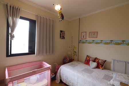 Apartamento à venda com 110m², 3 quartos e 2 vagasQuarto 3