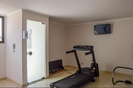 Apartamento à venda com 110m², 3 quartos e 2 vagas Apartamento à venda com 110m², 3 quartos e 2 vagasÁrea comum - Academia