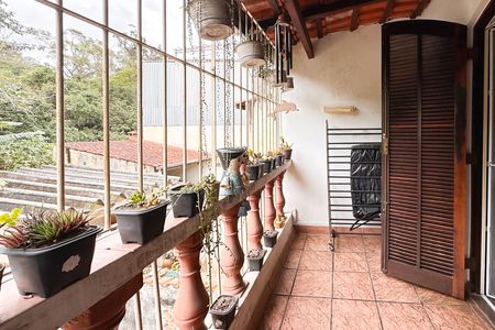 Casa à venda com 80m², 2 quartos e 1 vaga Casa à venda com 80m², 2 quartos e 1 vagaSacada do Quarto 2