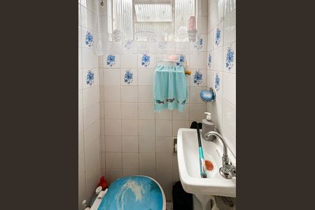 Casa à venda com 80m², 2 quartos e 1 vaga Casa à venda com 80m², 2 quartos e 1 vagaBanheiro de serviço