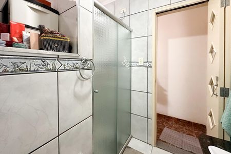 Casa à venda com 80m², 2 quartos e 1 vaga Casa à venda com 80m², 2 quartos e 1 vagaBanheiro Social