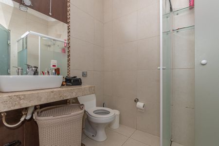 Casa à venda com 154m², 3 quartos e 4 vagasBanheiro da Suíte 