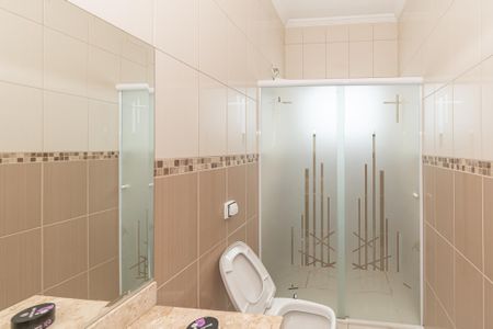 Casa à venda com 154m², 3 quartos e 4 vagasBanheiro 
