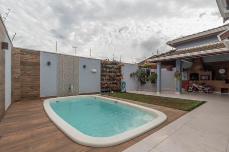 Casa à venda com 154m², 3 quartos e 4 vagasPiscina 