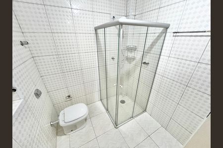 Casa para alugar com 117m², 4 quartos e 2 vagas Casa para alugar com 117m², 4 quartos e 2 vagasBanheiro