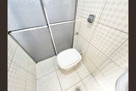 Casa para alugar com 117m², 4 quartos e 2 vagas Casa para alugar com 117m², 4 quartos e 2 vagasBanheiro da Suíte