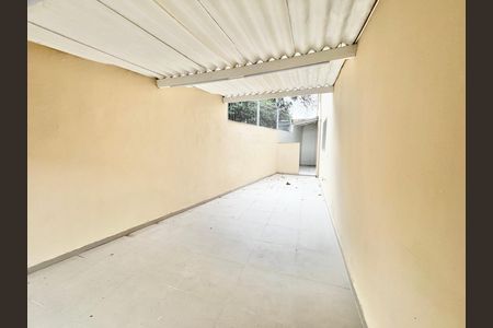Casa para alugar com 117m², 4 quartos e 2 vagas Casa para alugar com 117m², 4 quartos e 2 vagasGaragem