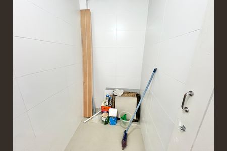 Casa para alugar com 117m², 4 quartos e 2 vagas Casa para alugar com 117m², 4 quartos e 2 vagasDespensa