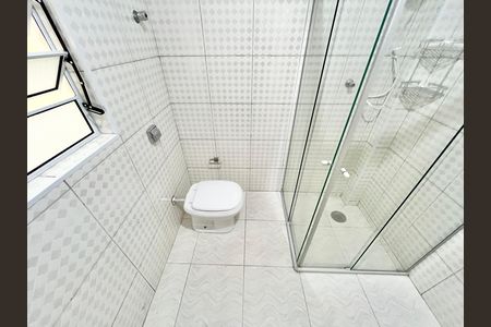 Casa para alugar com 117m², 4 quartos e 2 vagas Casa para alugar com 117m², 4 quartos e 2 vagasBanheiro