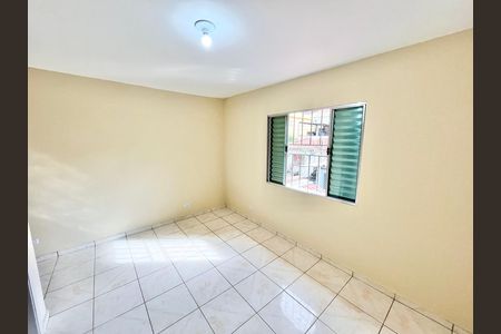 Casa para alugar com 117m², 4 quartos e 2 vagas Casa para alugar com 117m², 4 quartos e 2 vagasQuarto 4 - Suíte