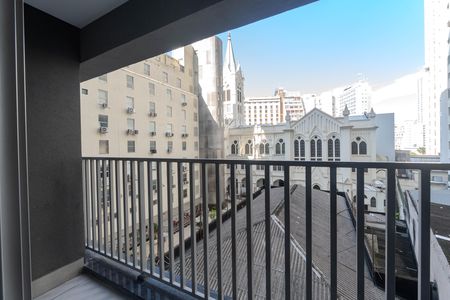 Studio para alugar com 23m², 1 quarto e 1 vaga Studio para alugar com 23m², 1 quarto e 1 vagaSacada