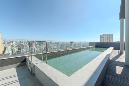 Studio para alugar com 23m², 1 quarto e 1 vaga Studio para alugar com 23m², 1 quarto e 1 vagaÁrea comum - Piscina