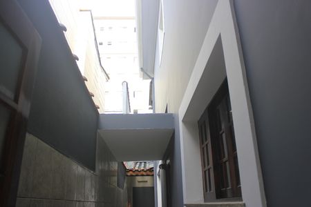 Casa para alugar com 210m², 3 quartos e sem vagaQuintal e lavanderia