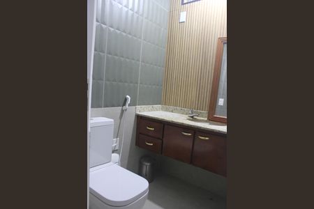 Casa para alugar com 210m², 3 quartos e sem vagaLavabo