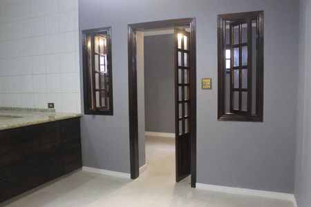 Casa para alugar com 210m², 3 quartos e sem vagaCozinha