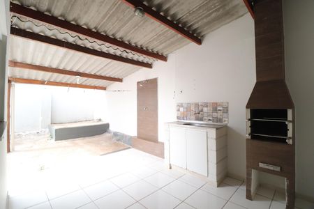 Casa para alugar com 140m², 3 quartos e 2 vagasVaranda