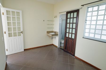 Casa para alugar com 247m², 4 quartos e 3 vagas Casa para alugar com 247m², 4 quartos e 3 vagasQuarto 2