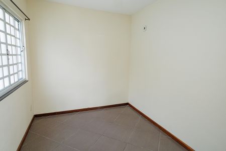 Casa para alugar com 247m², 4 quartos e 3 vagas Casa para alugar com 247m², 4 quartos e 3 vagasQuarto 2