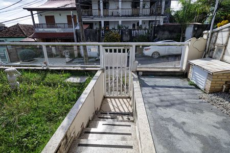 Casa para alugar com 247m², 4 quartos e 3 vagas Casa para alugar com 247m², 4 quartos e 3 vagasQuintal