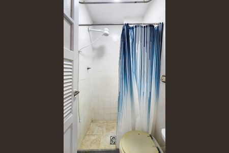Apartamento para alugar com 177m², 3 quartos e 1 vaga Apartamento para alugar com 177m², 3 quartos e 1 vagaBanheiro de Serviço