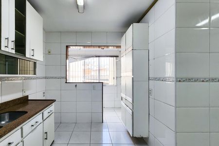 Apartamento para alugar com 177m², 3 quartos e 1 vaga Apartamento para alugar com 177m², 3 quartos e 1 vagaCozinha