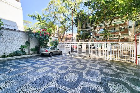 Apartamento para alugar com 177m², 3 quartos e 1 vaga Apartamento para alugar com 177m², 3 quartos e 1 vagaÁrea Comum