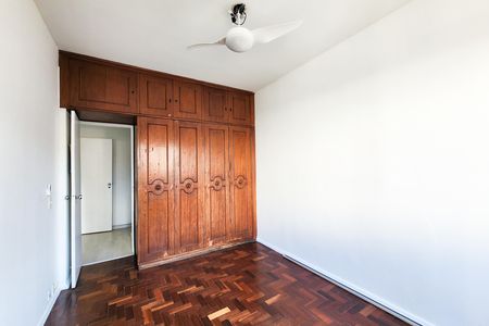 Apartamento para alugar com 177m², 3 quartos e 1 vaga Apartamento para alugar com 177m², 3 quartos e 1 vagaQuarto 3