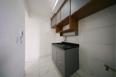 Apartamento para alugar com 50m², 2 quartos e 1 vaga Apartamento para alugar com 50m², 2 quartos e 1 vagaCozinha e Área de Serviço