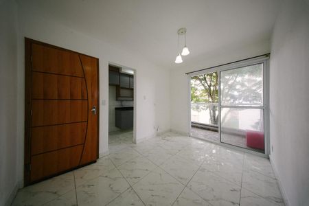 Sala de apartamento para alugar com 2 quartos, 50m² em Cidade Patriarca, São Paulo