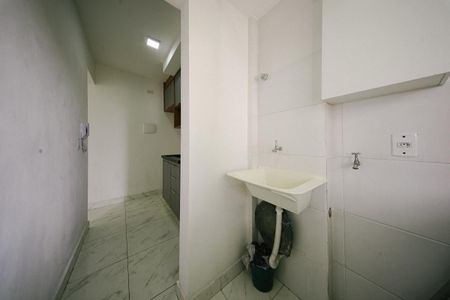 Apartamento para alugar com 50m², 2 quartos e 1 vaga Apartamento para alugar com 50m², 2 quartos e 1 vagaCozinha e Área de Serviço