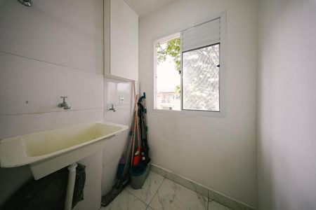 Apartamento para alugar com 50m², 2 quartos e 1 vaga Apartamento para alugar com 50m², 2 quartos e 1 vagaCozinha e Área de Serviço