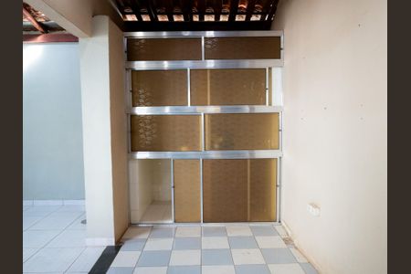 Casa para alugar com 200m², 3 quartos e 4 vagasCozinha - Armários