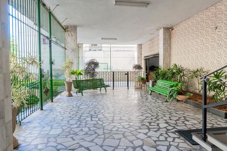 Apartamento para alugar com 84m², 2 quartos e 1 vagaFachada e portaria
