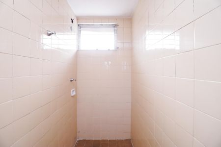 Casa para alugar com 90m², 2 quartos e 1 vaga Casa para alugar com 90m², 2 quartos e 1 vagaBanheiro