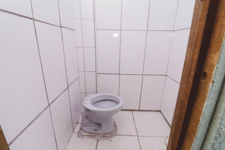 Casa para alugar com 90m², 2 quartos e 1 vaga Casa para alugar com 90m², 2 quartos e 1 vagaBanheiro de serviço