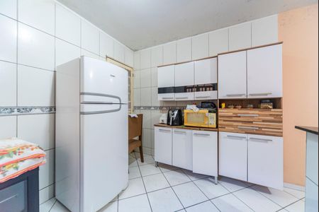 Casa à venda com 5m², 3 quartos e 2 vagasCozinha 