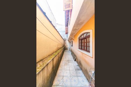 Casa à venda com 5m², 3 quartos e 2 vagasCorredor Externo