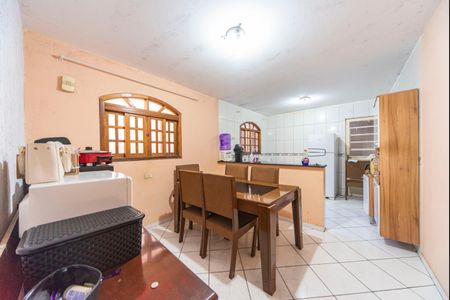 Casa à venda com 5m², 3 quartos e 2 vagasCopa