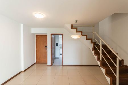 Apartamento à venda com 210m², 3 quartos e 2 vagasSala
