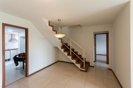 Apartamento à venda com 210m², 3 quartos e 2 vagasSala
