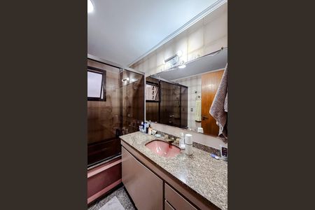 Banheiro da Suíte de apartamento à venda com 4 quartos, 191m² em Ipiranga, São Paulo