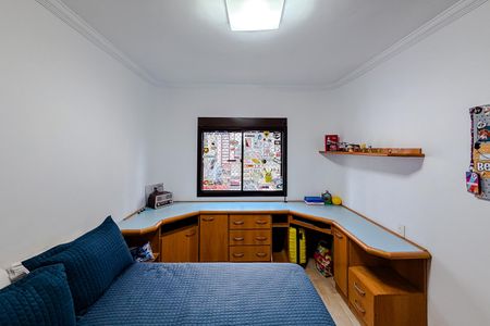 Apartamento à venda com 191m², 4 quartos e 2 vagas Apartamento à venda com 191m², 4 quartos e 2 vagasQuarto 3