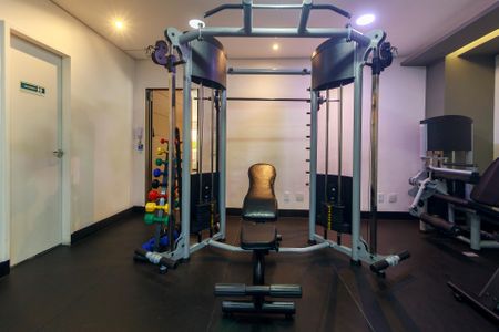 Apartamento à venda com 45m², 2 quartos e 1 vaga Apartamento à venda com 45m², 2 quartos e 1 vagaAcademia