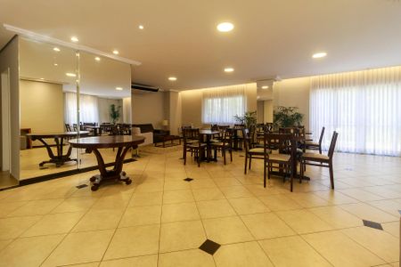 Apartamento à venda com 45m², 2 quartos e 1 vaga Apartamento à venda com 45m², 2 quartos e 1 vagaSalão de Festas