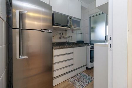 Apartamento à venda com 45m², 2 quartos e 1 vaga Apartamento à venda com 45m², 2 quartos e 1 vagaCozinha